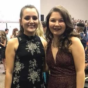 Meet your Posher, Carleigh